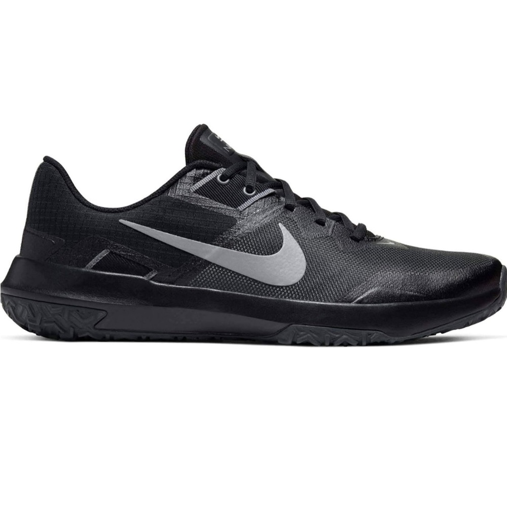 Nike Men’s Training Shoes : Black and Grey